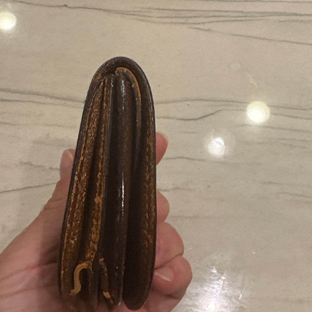 Louis Vuitton Monogram Brown Coin Purse - Picture 9 of 9